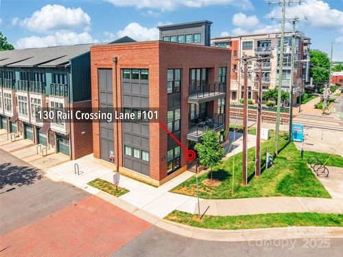 apt-101-130 Rail Crossing Ln, Charlotte, NC, 28209-1474 | Card Image