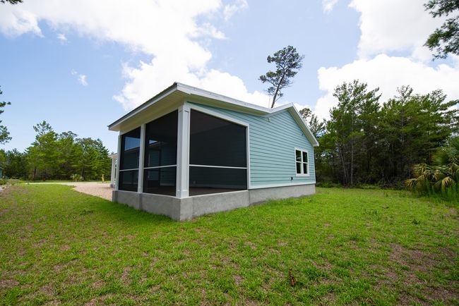 1692 Landing St, House other with 3 bedrooms, 2 bathrooms and 3 parking in Carrabelle FL | Image 6