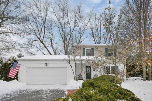 11681 Village Way Dr, Pickerington, OH, 43147-9624 | Card Image