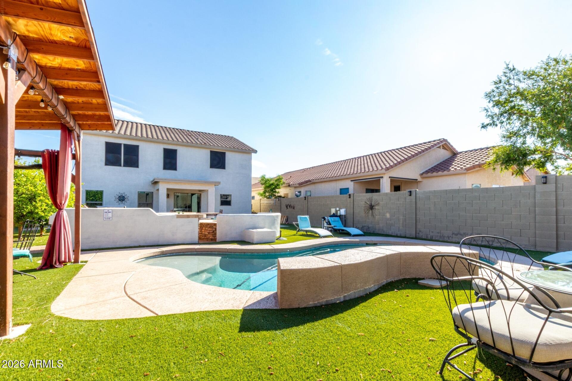 Residential Lease in Gold Canyon 4