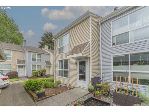 d-7110 Ne 43rd St, Vancouver, WA, 98661-3651 | Card Image