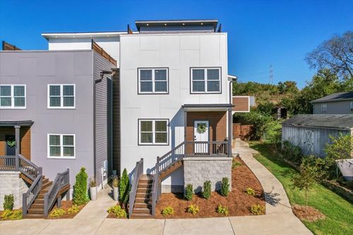 1229 N Avondale Cir, Nashville, TN, 37207-4379 | Card Image