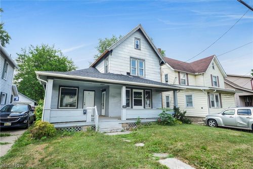 885 Wales Rd Ne, Massillon, OH, 44646-4771 | Card Image