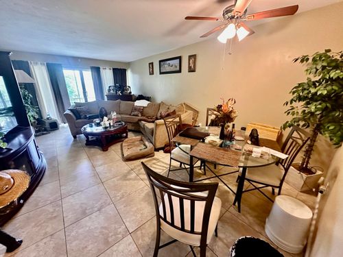 a12-1505 Crescent Cir, Lake Park, FL, 33403-2280 | Card Image