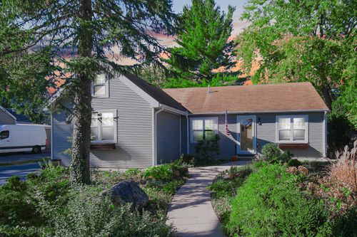 148 Wheeling Ave, Wheeling, IL, 60090-3140 | Card Image