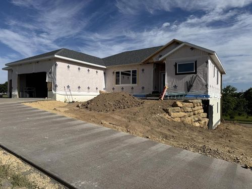 102 Diamond Oaks Dr, DODGEVILLE, WI, 53533 | Card Image