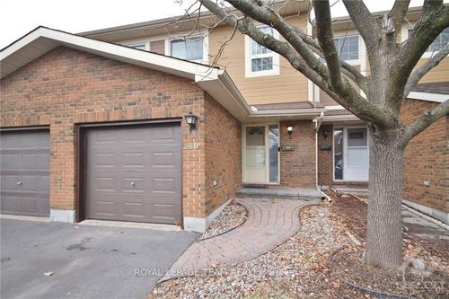 360 Verdon, Hunt Club - South Keys and Area, ON, K2A0E8 | Card Image
