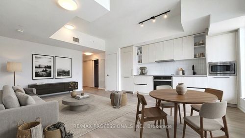 504-10 Graphophone Grove, Toronto, ON, M6H0E5 | Card Image