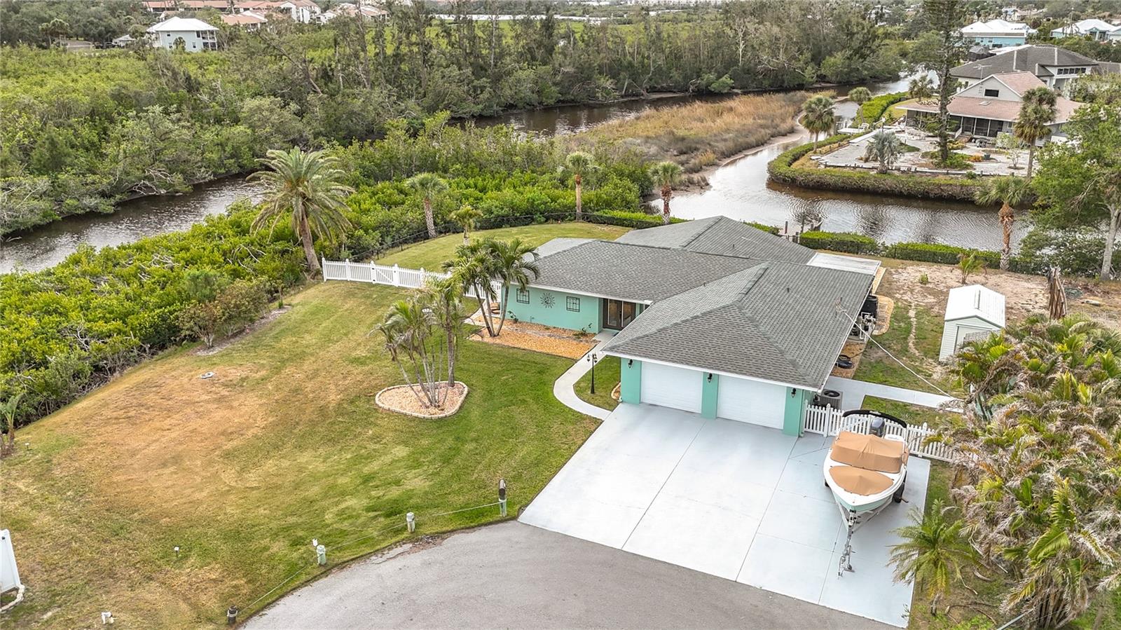 Elba Dr, Nokomis, FL 34275