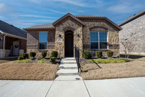 7012 Wildflower Way, Aubrey, TX, 76227-3399 | Card Image