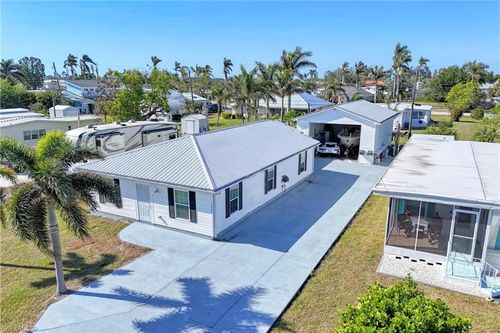 16080 Siesta Dr, FORT MYERS, FL, 33908-3301 | Card Image
