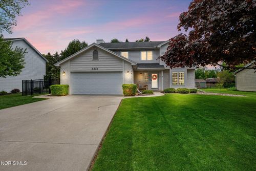 2331 Heatherglen Dr, Maumee, OH, 43537-1025 | Card Image