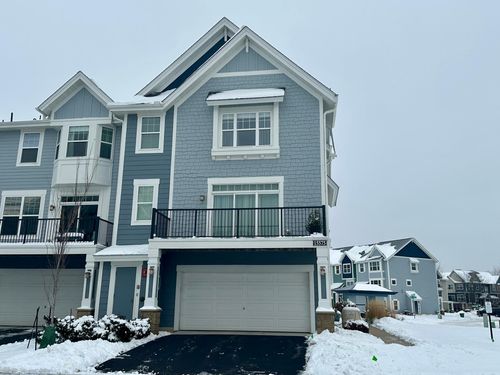15575 Early Bird Cir, Apple Valley, MN, 55124-7848 | Card Image