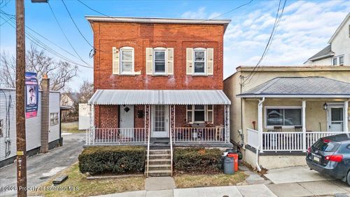 609 E Drinker St, Dunmore, PA, 18512-2566 | Card Image