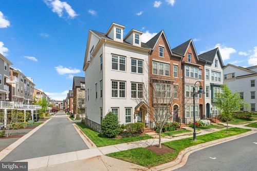 243 Strummer Ln, GAITHERSBURG, MD, 20878-4525 | Card Image