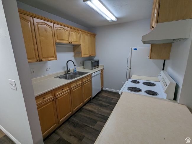APT-102 - 577 100, Condo with 2 bedrooms, 2 bathrooms and 2 parking in Provo UT | Image 7