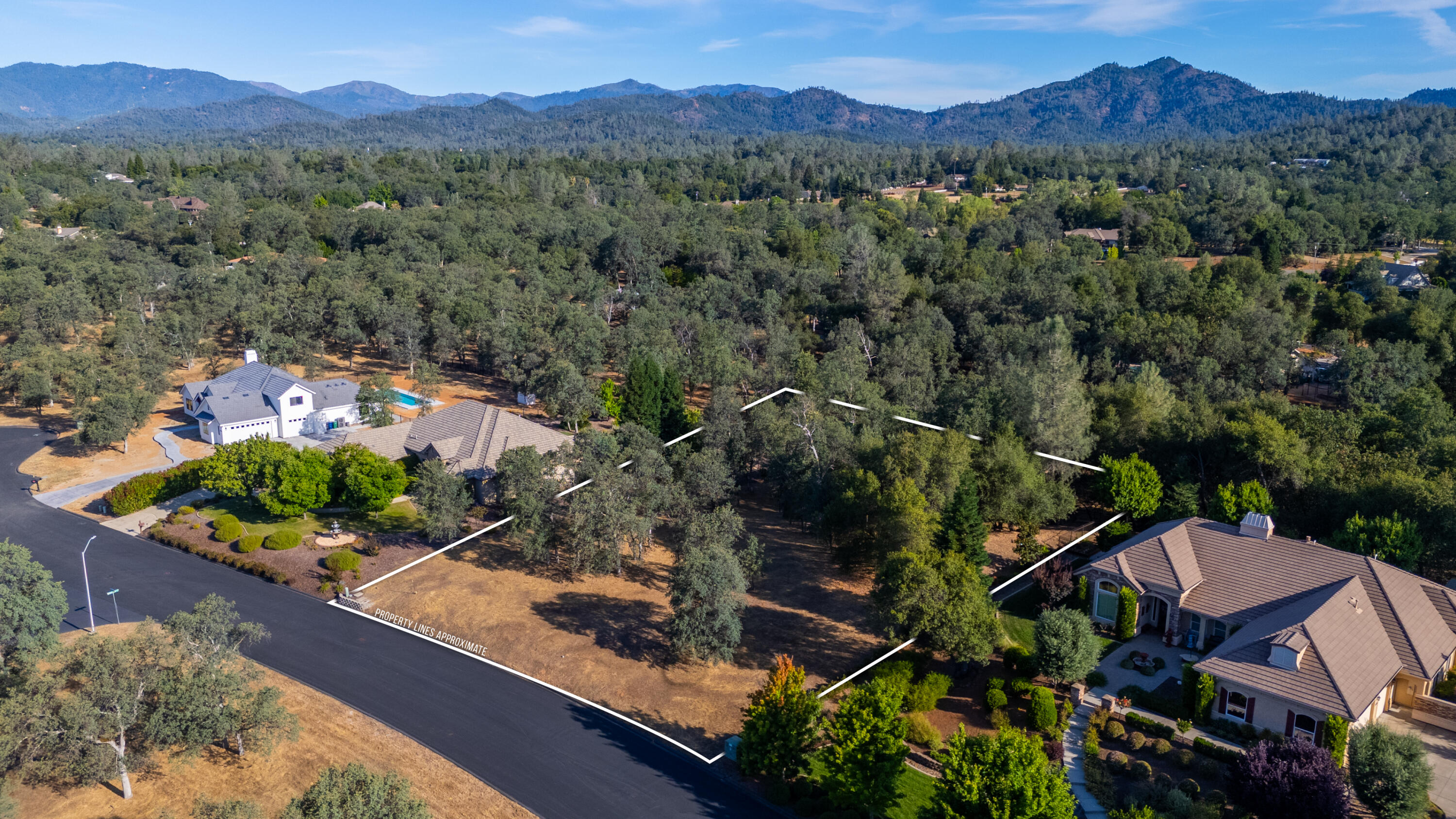 Land in Redding