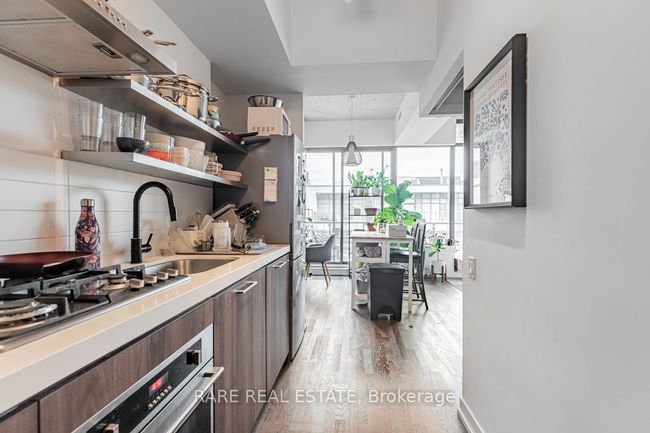 1004 - 560 King St W, Condo with 1 bedrooms, 1 bathrooms and null parking in Toronto ON | Image 6