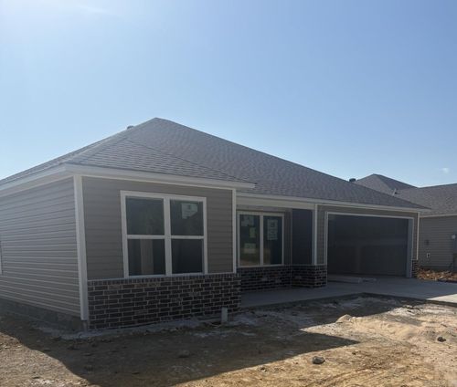 1408 Manor Oaks Blvd, Searcy, AR, 72143-6738 | Card Image