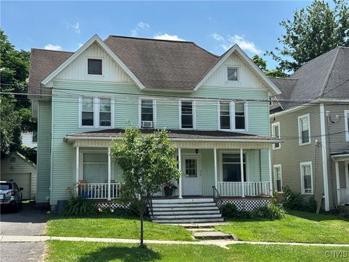 4 Cottage St, Auburn, NY, 13021-1815 | Card Image