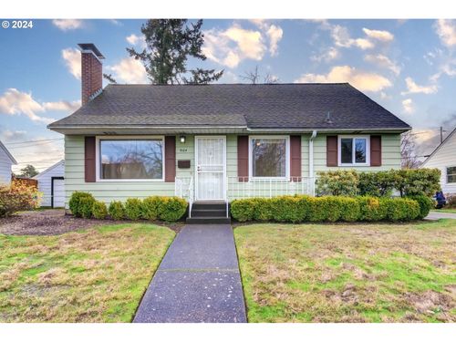 9104 Se Mill St, Portland, OR, 97216 | Card Image