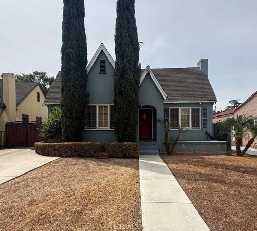 4578 Merrill Ave, Riverside, CA, 92506-2325 | Card Image