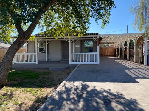 2125 W Highland Ave, Phoenix, AZ, 85015-4026 | Card Image