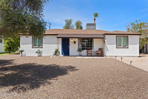 2816 W Griswold Rd, Phoenix, AZ, 85051-4070 | Card Image