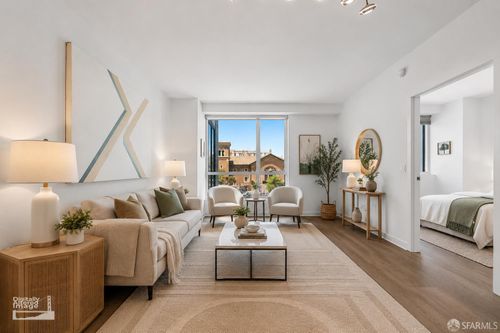 w501-1688 Pine St, San Francisco, CA, 94109-4866 | Card Image