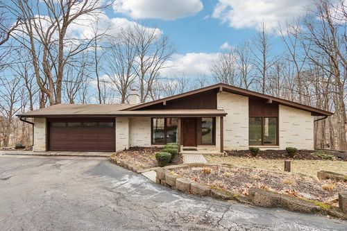 S54W23710 Maple Hill Court, Waukesha, WI, 53189 | Card Image