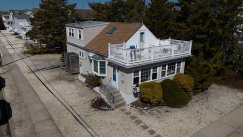 4040 Dune Dr, Avalon, NJ, 08202-1430 | Card Image