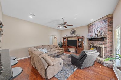 3009 Pueblo Drive, House other with 3 bedrooms, 2 bathrooms and 2 parking in Waco TX | Image 3