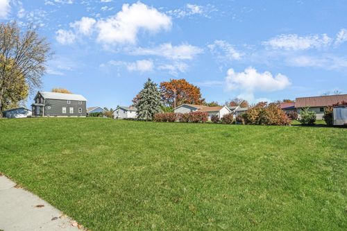 1 Milwaukee St, Lomira, WI, 53048 | Card Image