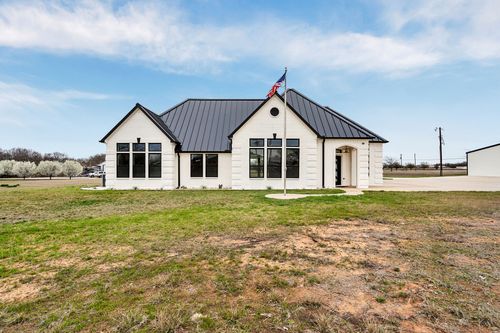 157 Country Place Ln, Van Alstyne, TX, 75495-2967 | Card Image