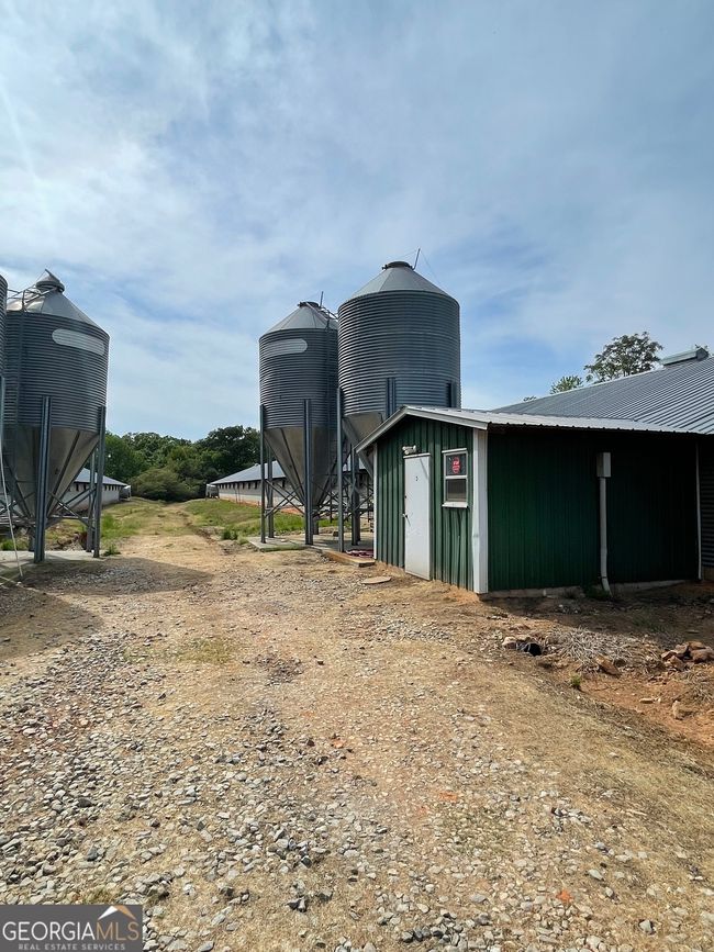 1458 & 1463 Parham Town Rd, Home with 3 bedrooms, 2 bathrooms and null parking in Bowman GA | Image 23