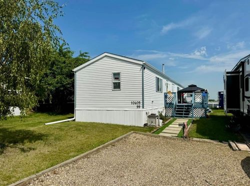 10405 99 St, Fairview, AB, T0H1L0 | Card Image