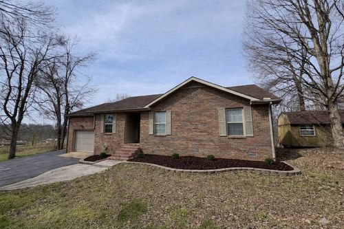 78 Angela Ln, Westmoreland, TN, 37186-3193 | Card Image