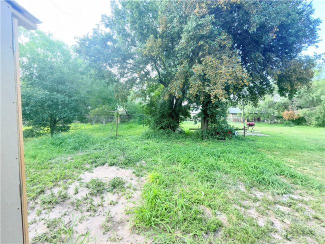 1105 Range St, House other with 2 bedrooms, 1 bathrooms and null parking in Alice TX | Image 18