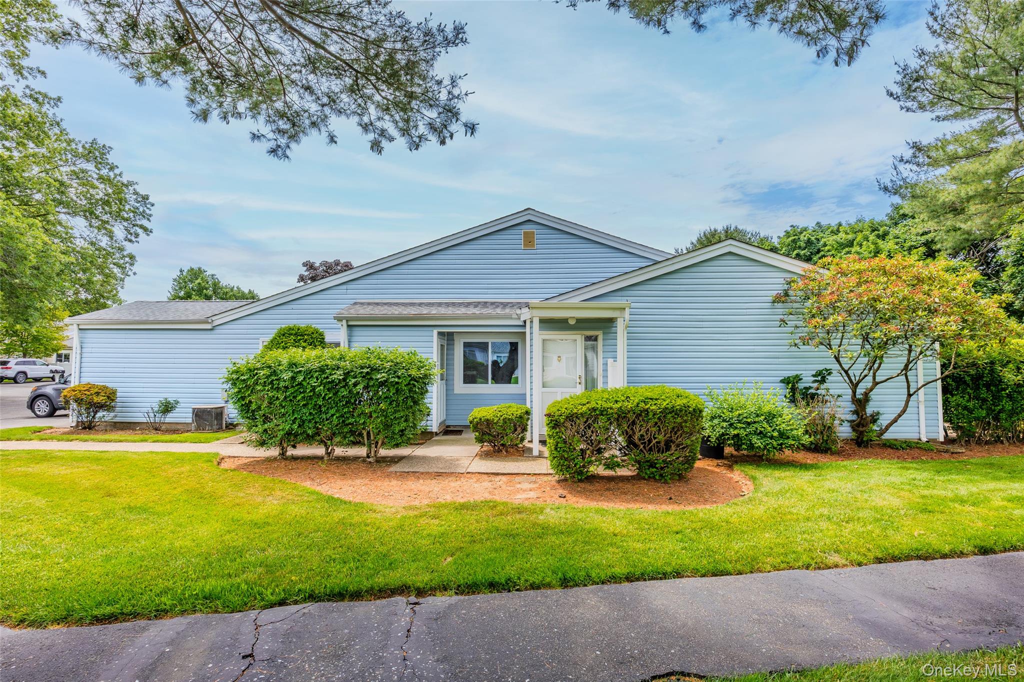 Residential in Smithtown 5