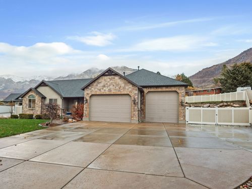 1348 E 2450 N, North Ogden, UT, 84414-2563 | Card Image