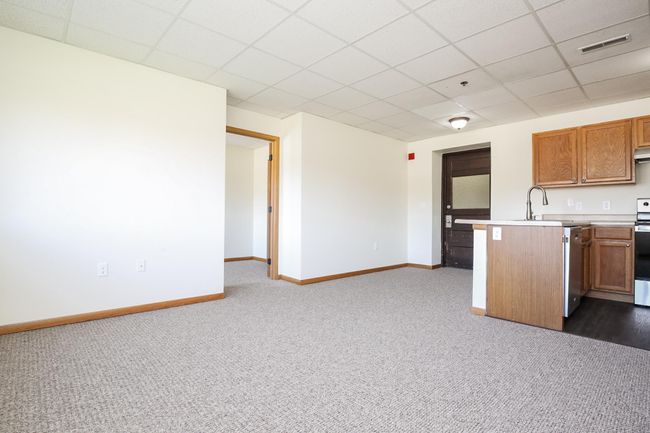 Unit 3 living room | Image 24