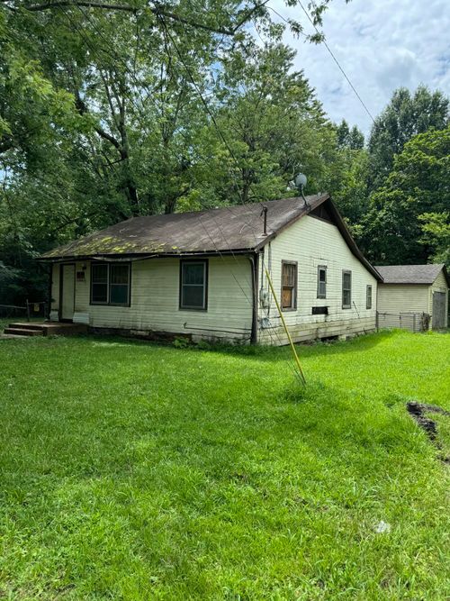 1601 Alexander St, Paducah, KY, 42003-2609 | Card Image