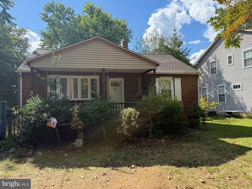 8 Bergen Ave, VOORHEES, NJ, 08043-1217 | Card Image