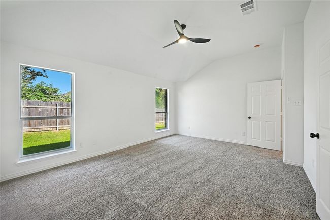 713 Madeline Ct, House other with 3 bedrooms, 2 bathrooms and null parking in Azle TX | Image 15