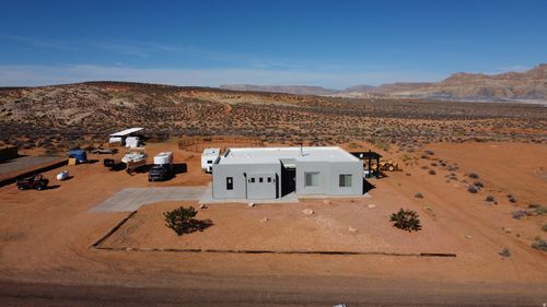 665 E Shelter Cove Rd, Kanab, UT, 84741 | Card Image