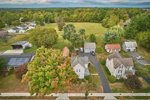 284 W Coshocton St, Johnstown, OH, 43031-1111 | Card Image