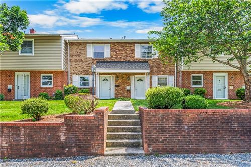 apt-10-101 Oxford Pl, High Point, NC, 27262-7810 | Card Image