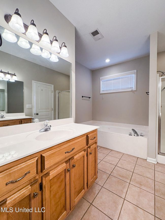 Master Bath | Image 38