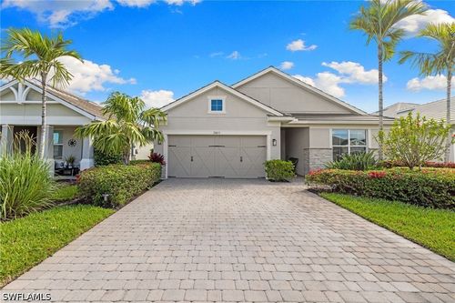 20075 Tavernier Dr, ESTERO, FL, 33928-4043 | Card Image