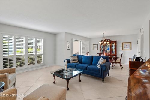 118-10112 Leisure Ln S, JACKSONVILLE, FL, 32256-7191 | Card Image